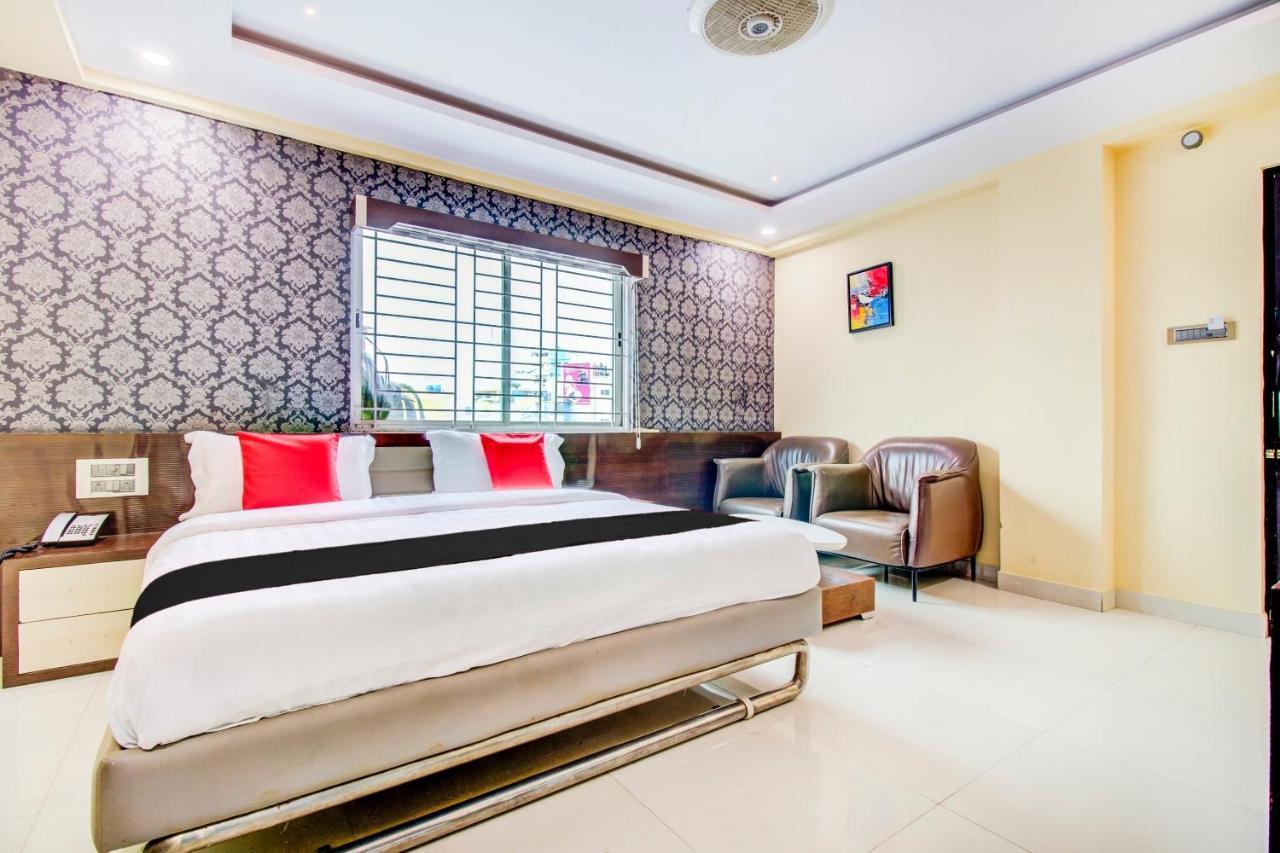 Capital O 5381 The Emirates Hotel Bangalore Dış mekan fotoğraf